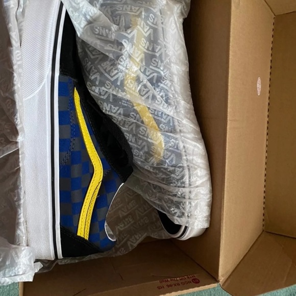 Old Skool Vans - Picture 4 of 4